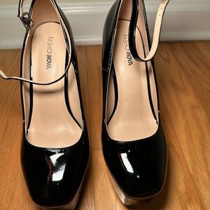 Fashion Nova Glossy Black Heels